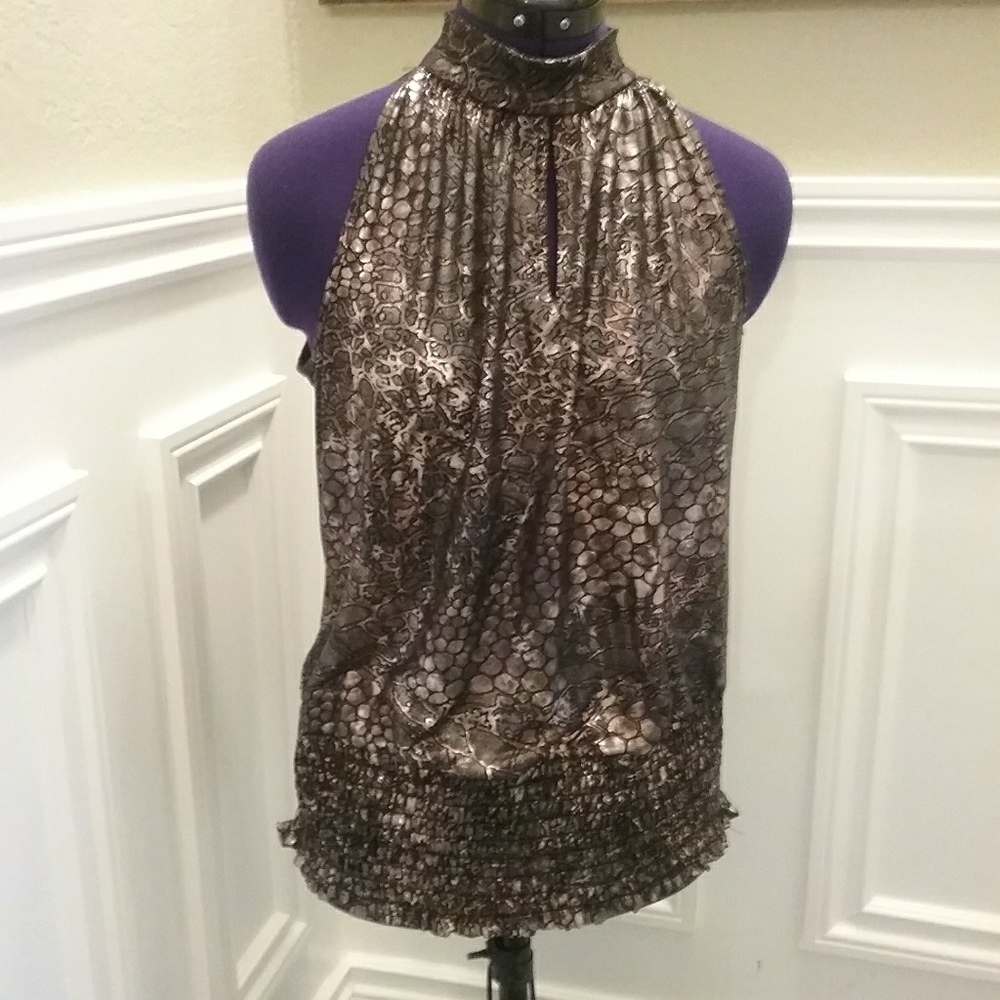 Essentials by Milano top